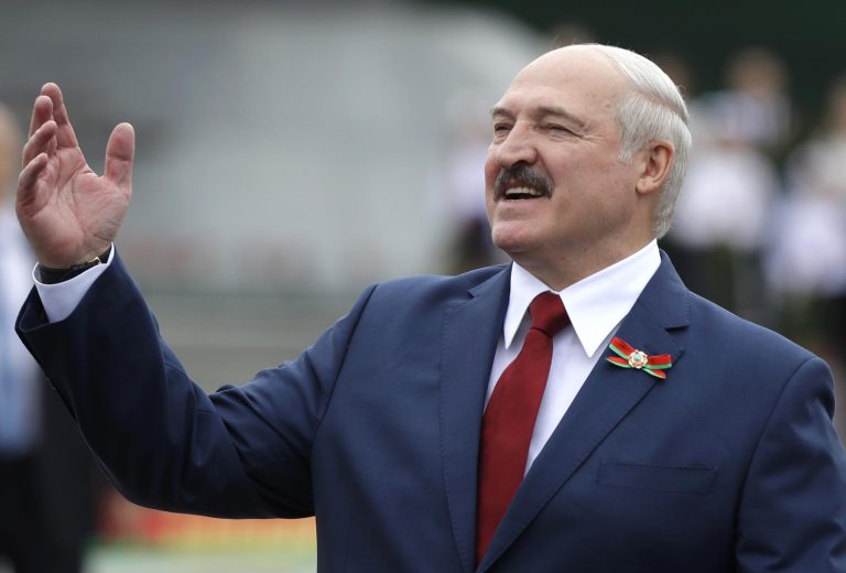 Bielorussia, oggi il voto per le elezioni presidenziali: probabile vittoria per Aleksander Lukashenko