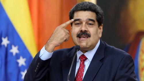 Venezuela, l’accusa del presidente Maduro: “Trump vuole tutto il nostro petrolio”