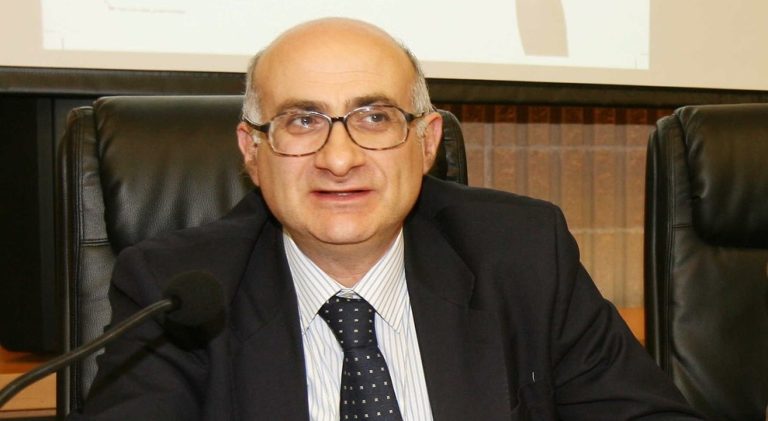 Coronavirus, Giuseppe Ippolito (Spallanzani) critica l’Oms: “La pandemia di Covid-19 rallenta? Se lancia messaggi come questo, l’Organizzazione mondiale della sanità sembra veramente uno dei tanti grilli parlanti”