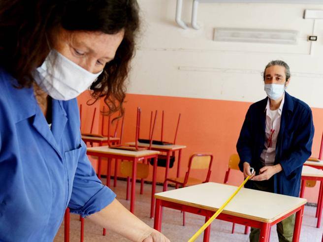 Coronavirus, pronto il ‘protocollo sicurezza’ per la riapertura delle scuole a settembre