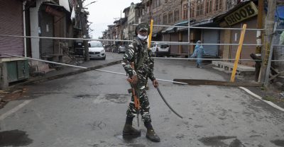 Kashmir, torna il coprifuoco in vista del primo anniversario della cancellazione dell’autonomia