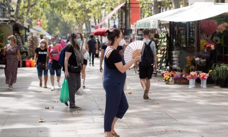 Coronavirus, la Spagna supera la Gran Bretagna e diventa il primo Paese in Europa per numero di contagi