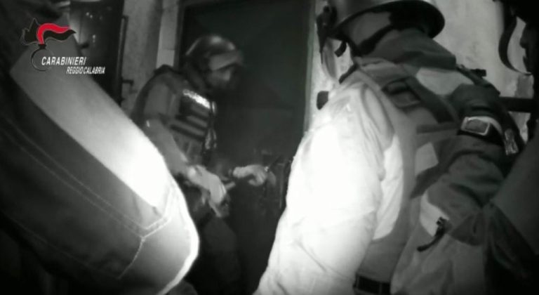 Grotteria (Reggio Calabria), arrestato dai carabinieri un uomo che aveva accoltellato una persona