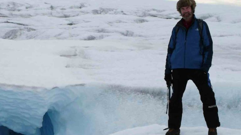 Groenlandia: morto lo scienziato svizzero Konrad Steffen dopo la caduta in un crepaccio