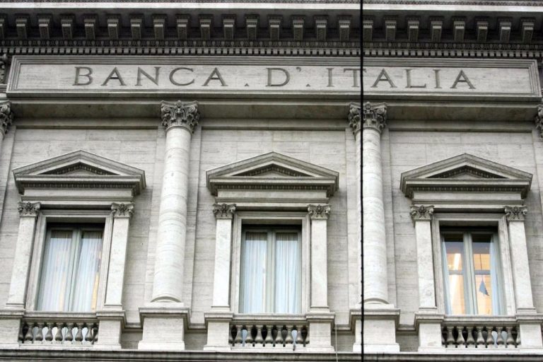 Bankitalia: accelerano a giugno i prestiti degli istituti di credito (+2,3%)