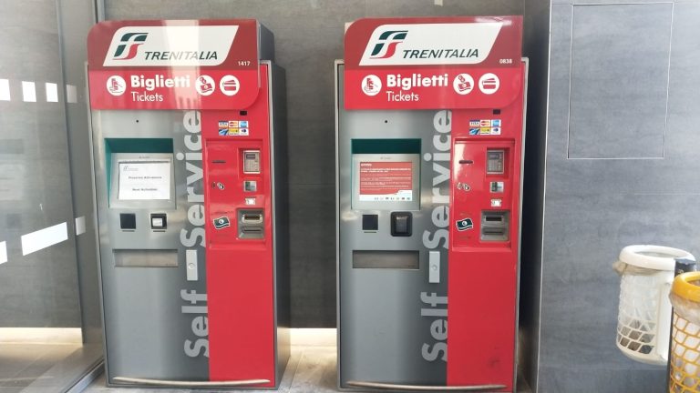 Stazione Marina di Cerveteri: operativa la seconda emettitrice automatica di biglietti