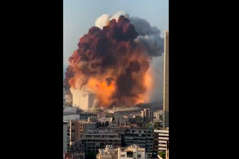 Esplosione a Beirut: 157 morti, 5mila feriti e 300mila sfollati