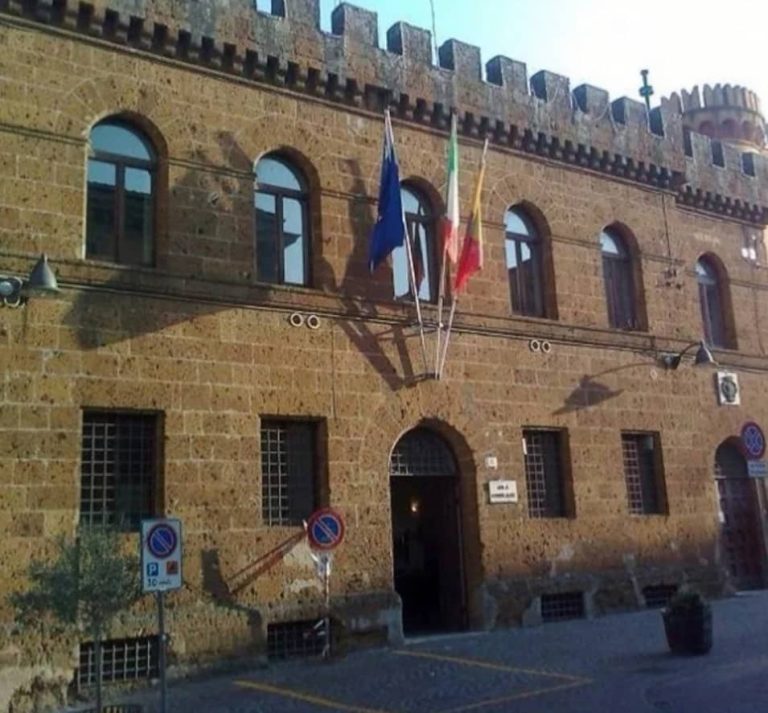 Visitor Center, quando il Sindaco Ciogli “licenziò” gli assessori Pascucci e Lucarini