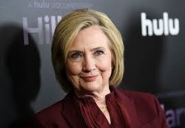 Elezioni Usa, l’appello di Hillary Clinton: “A novembre andiamo tutti a votare”