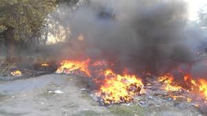 Maddaloni (Caserta), incendi di rifiuti e di sterpaglie: intervengono i vigili del fuoco