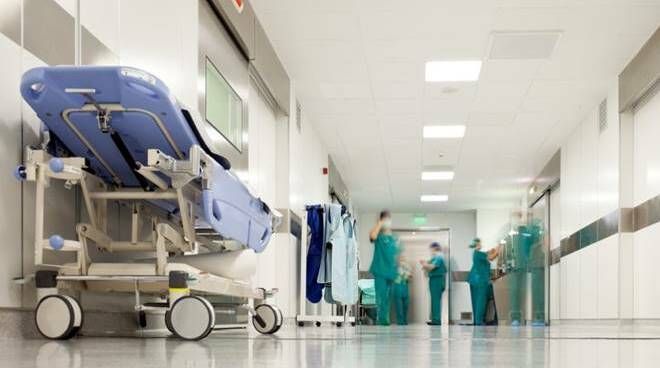 Ospedale: tra i due litiganti… il terzo gode