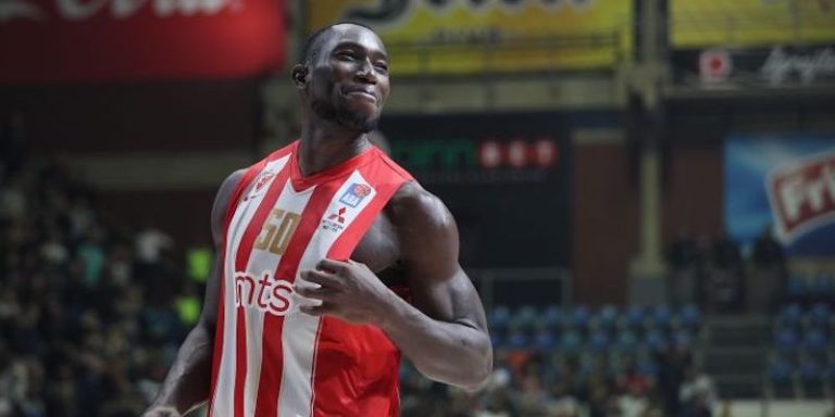 Sport, lutto nel mondo del basket: è morto per un infarto Michael Ojo, aveva 27 anni