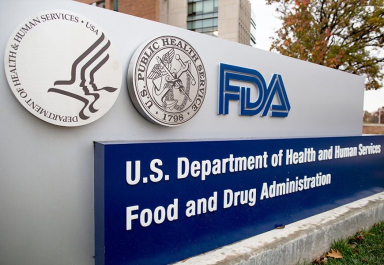Usa, la Fda concedo l’suo del plasma per trattare i convalescenti Covid
