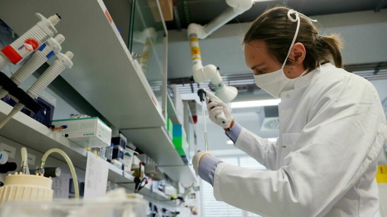 Coronavirus, a Monza arrivate le prime 100 candidature volontarie per il vaccino anti Covid