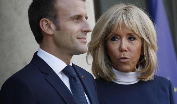 Libano, Il presidente francese Macron si è detto pronto a ospitare a metà ottobre a Parigi una conferenza internazionale per aiutare il governo di Beirut