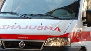 Viterbo: rissa tra giovani: due feriti di cui uno è grave, arrestato un 17enne per tentato omicidio