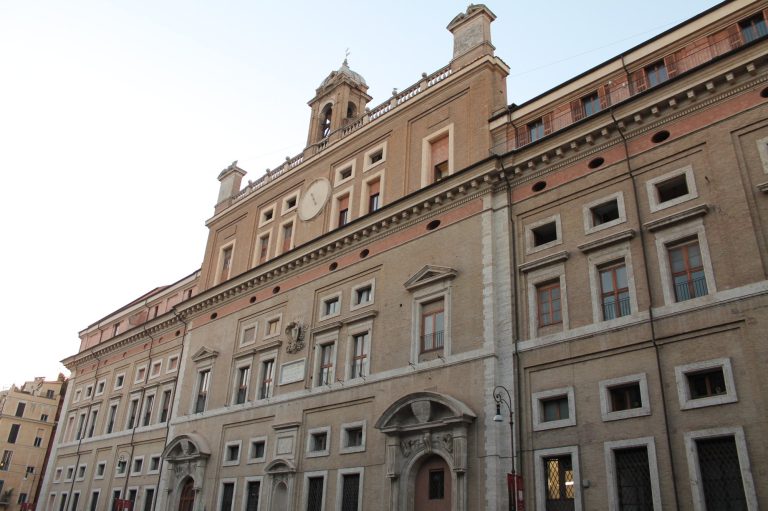 Roma, il rientro al liceo Visconti, parlano gli studenti: “E’ cambiato tutto”