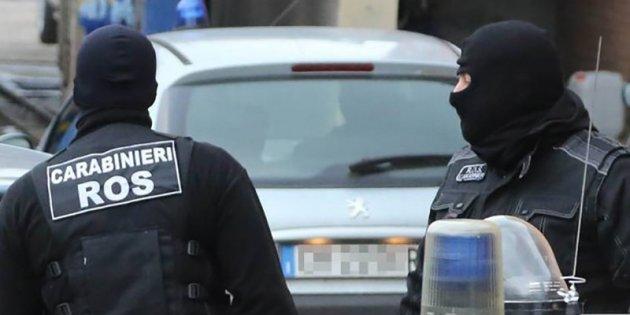 Francia, armi e riciclaggio: decine di arresti da parte dei Carabinieri del Ros