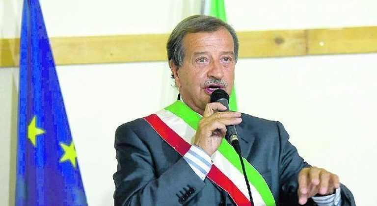 Santa Marinella, il Sindaco: “La scuola riapre il 14 settembre in totale sicurezza”