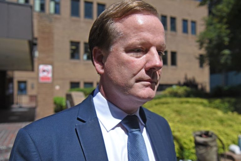 Gran Bretagna, Condanna a due anni di carcere per molestie sessuali a Charlie Elphicke, 49enne ex deputato del Partito conservatore