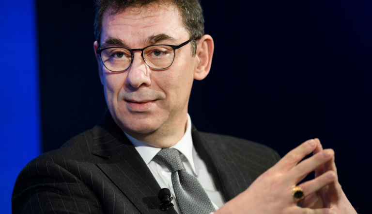 Coronavirus, l’annuncio di Pfizer: “Entro la fine di ottobre sapremo se il vaccino anti-Covid a cui stiamo lavorando funziona o meno