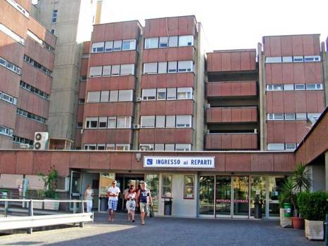 Reggio Calabria: neonato morto dopo il parto all’ospedale “Bianchi-Melacrino-Morelli”, la procura apre un’inchiesta
