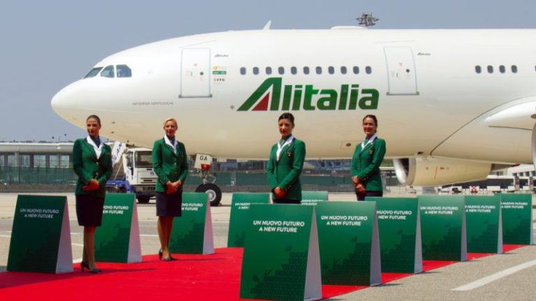 Alitalia, ok dalla Commissione europea per l’aiuto pubblico di 199,4 milioni di euro
