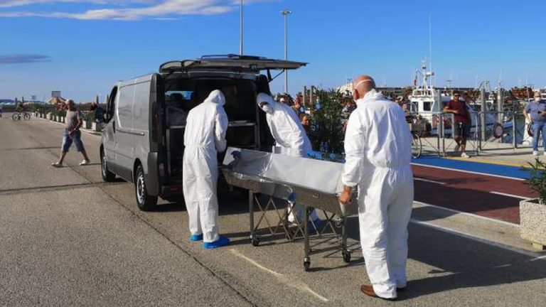 Riserva Naturale Sentina (San Benedetto del Tronto), la madre riconosce gli orecchini della figlia 17enne annegata in mare