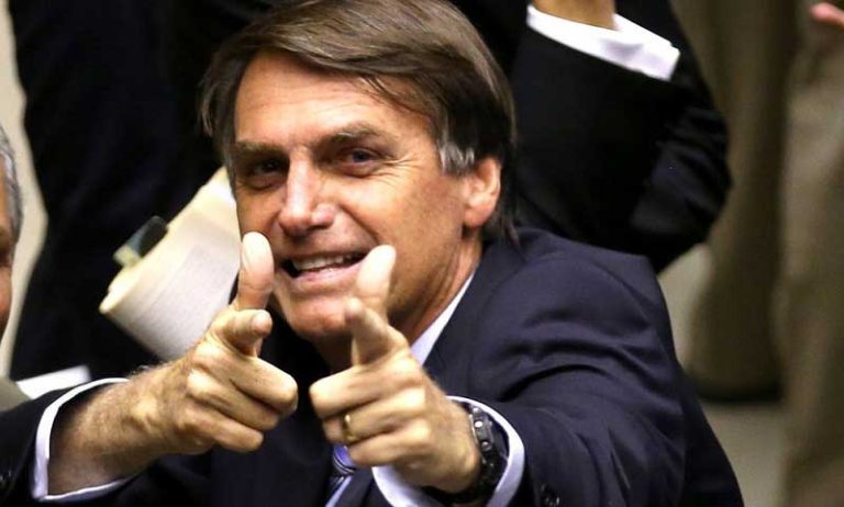 Brasile, il presidente Bolsonaro si dovrà operare alla vescica per dei calcoli