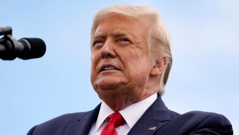 Coronavirus, il presidente Trump ammette: “Ho cercato di ridurre la pericolosità del Covid per non creare panico”