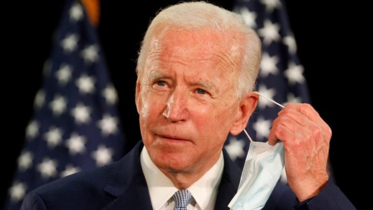 Elezioni Usa, l’accusa di Joe Biden: “Il presidente non ha alcun piano per affrontare il Covid-19. Vi ha abbandonato”