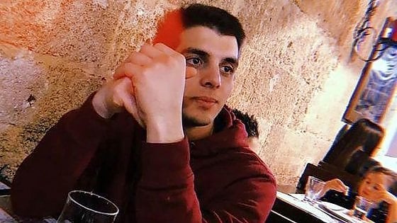 Lecce, omicidio dei due fidanzati, parla il difesore di Antonio De Marco: “E’ ancora confuso. Stiamo cercando di aiutarlo a fare chiarezza per ricordare il più possibile”