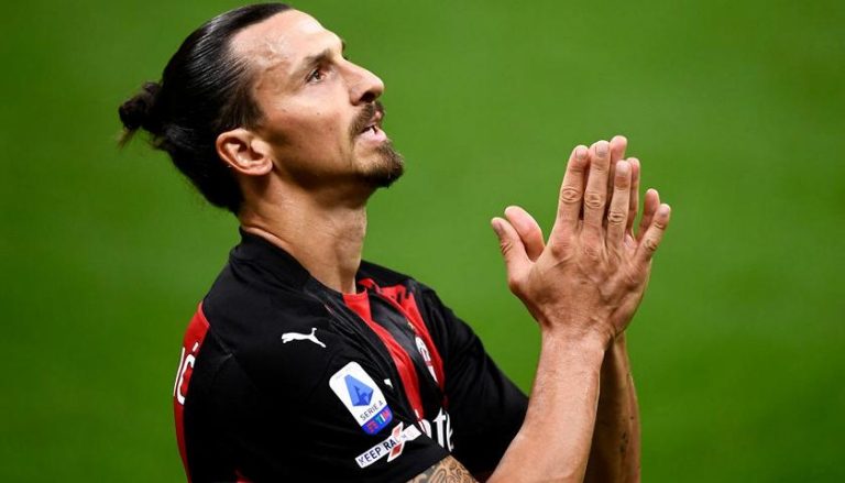 Milan, i giocatori Ibrahimovic e Duarte sono ancora positivi al Covid