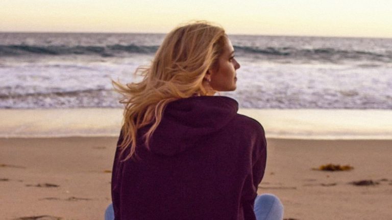 Il Codacons diffida la Rai di mandare in onda il documentario “Chiara Ferragni Unposted”