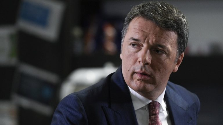 Matteo Renzi critica il premier: “Dicendo No al Mes Conte fa felici Meloni e Salvini ma delude centinaia di sindaci e larga parte della sua maggioranza”