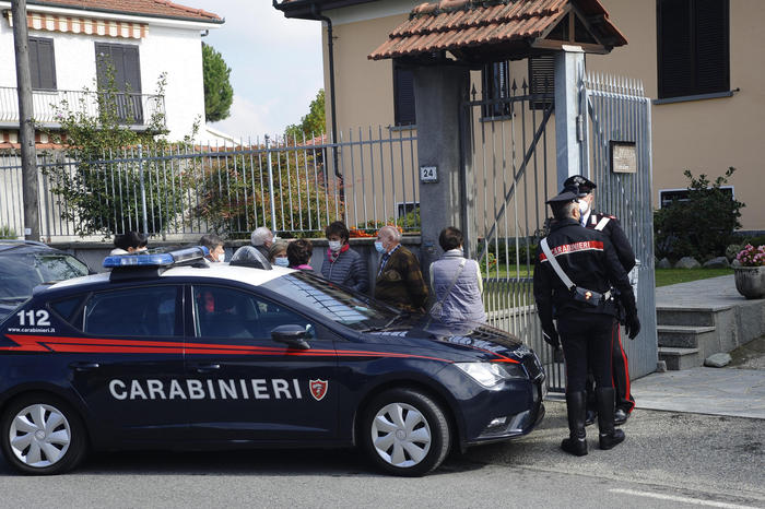 Ercolano (Napoli), Ha accoltellato un 21enne figlio di un soggetto ritenuto legato alla camorra e poi si è autodenunciato ai carabinieri