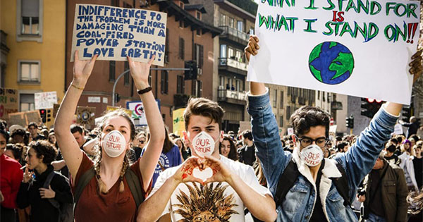 Oggi il movimento ambientalista Fridays For Future è di nuovo in piazza in tutta Italia