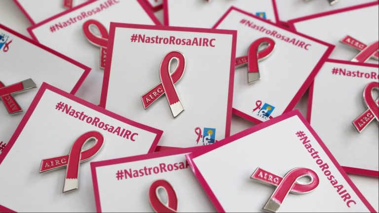 Il Comune aderisce alla Campagna Nastro Rosa di AIRC: Granarone di rosa per sensibilizzare sul tumore al seno
