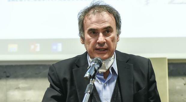 Coronavirus, per il professor Ranieri Guerra “L’immunità di gregge non è praticabile”