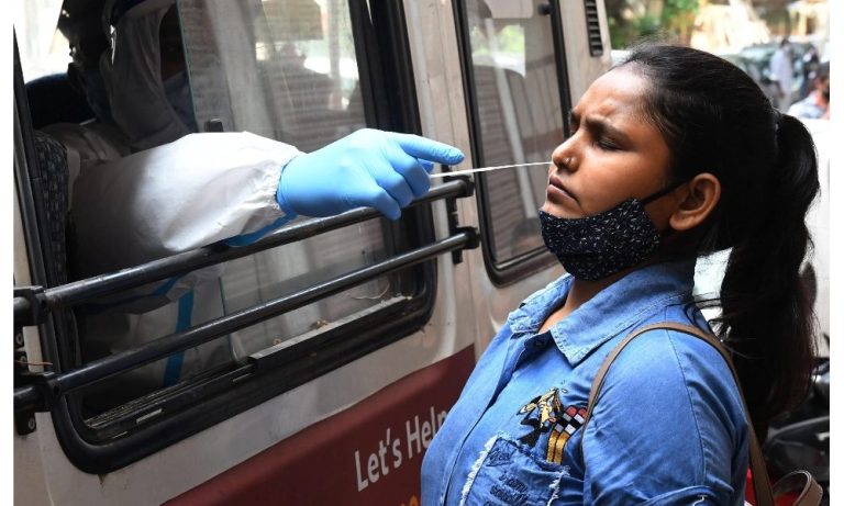 Coronavirus, in India 362mila nuovi contagi e oltre 4mila decessi