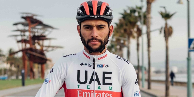 Ciclismo, per la seconda volta il ciclista Fernando Gaviria è positivo al Covid