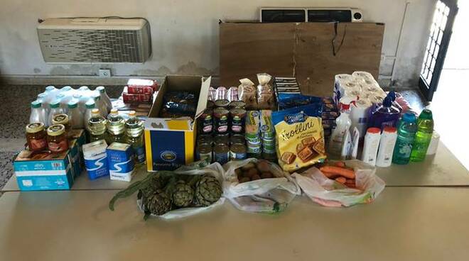Pacchi alimentari a Fiumicino, l’appello della Misericordia: “Continuare a donare”