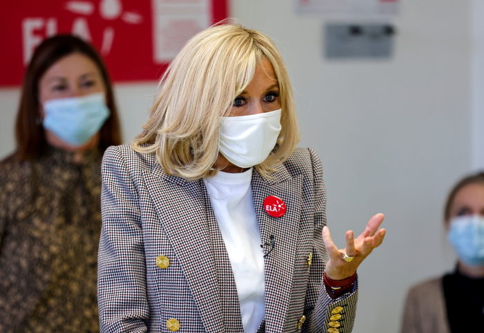 Coronavirus: in Francia la premiere dame Brigitte Macron in isolamento volontario