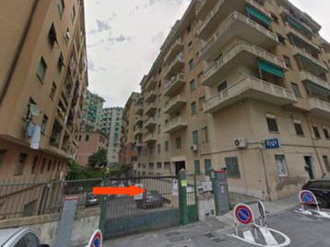 Tragedia a Pelago, morto un bimbo di due anni in bici investito da una macchina nel garage condominiale