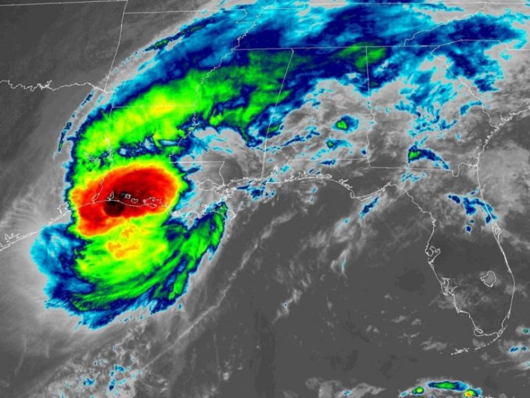 Usa, in Louisiana arriva l’uragano “Delta”