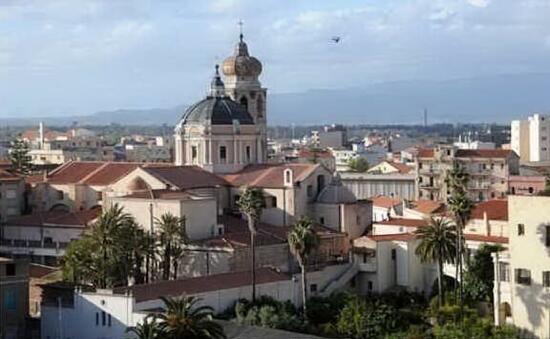 Oristano, sgominata una gang di falsi restaurati: otto persone in manette