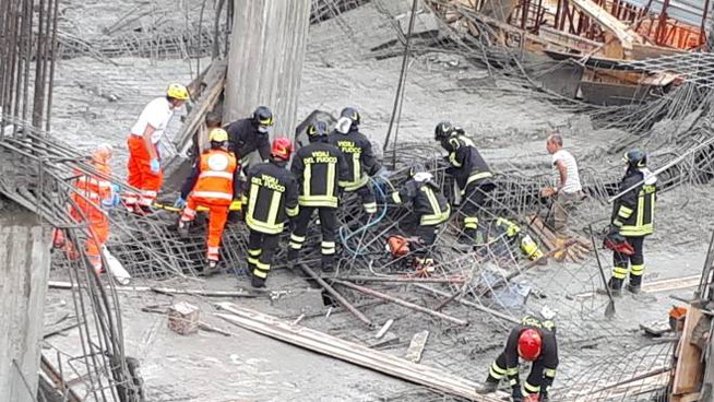 San Benedetto del Tronto: crolla un solaio, morto un operaio