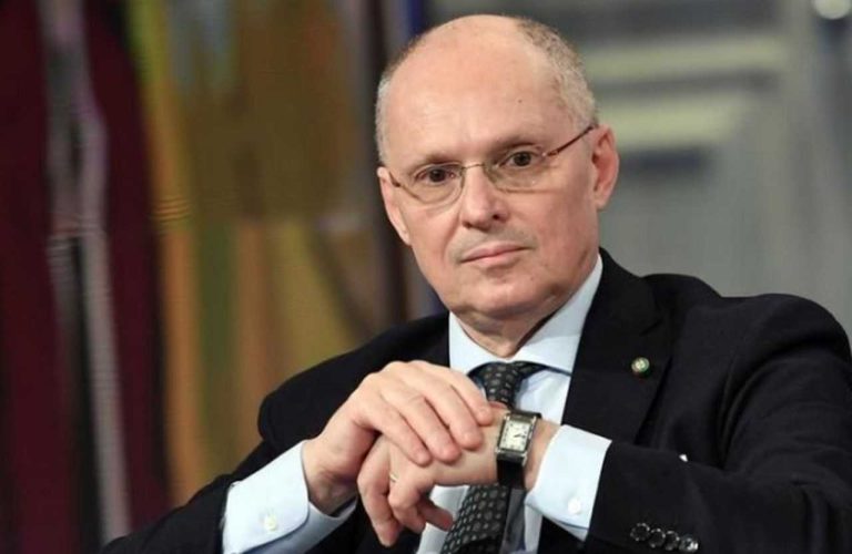 Covid, l’avvertimento del professor Ricciardi: “L’Italia rischia di finire come la Germania”