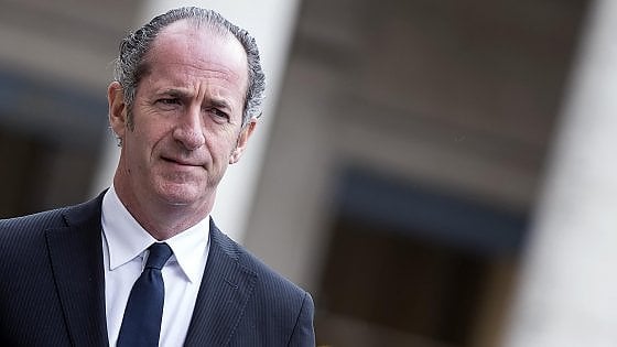 Coronavirus, il governatore Zaia introduce una nuova ordinanza contro gli assembramenti in Veneto