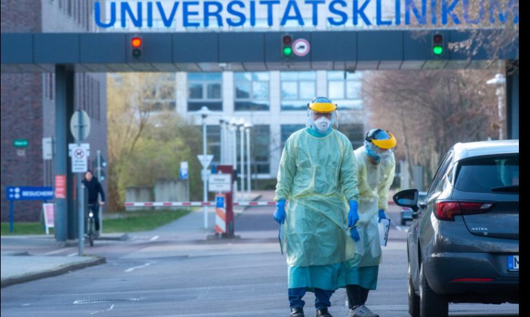 Covid, nuovo record di contagi in Germania: oltre 50mila casa e 235 decessi nelle ultime 24 ore